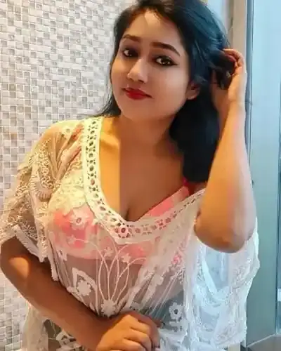 Escort Santrampur
